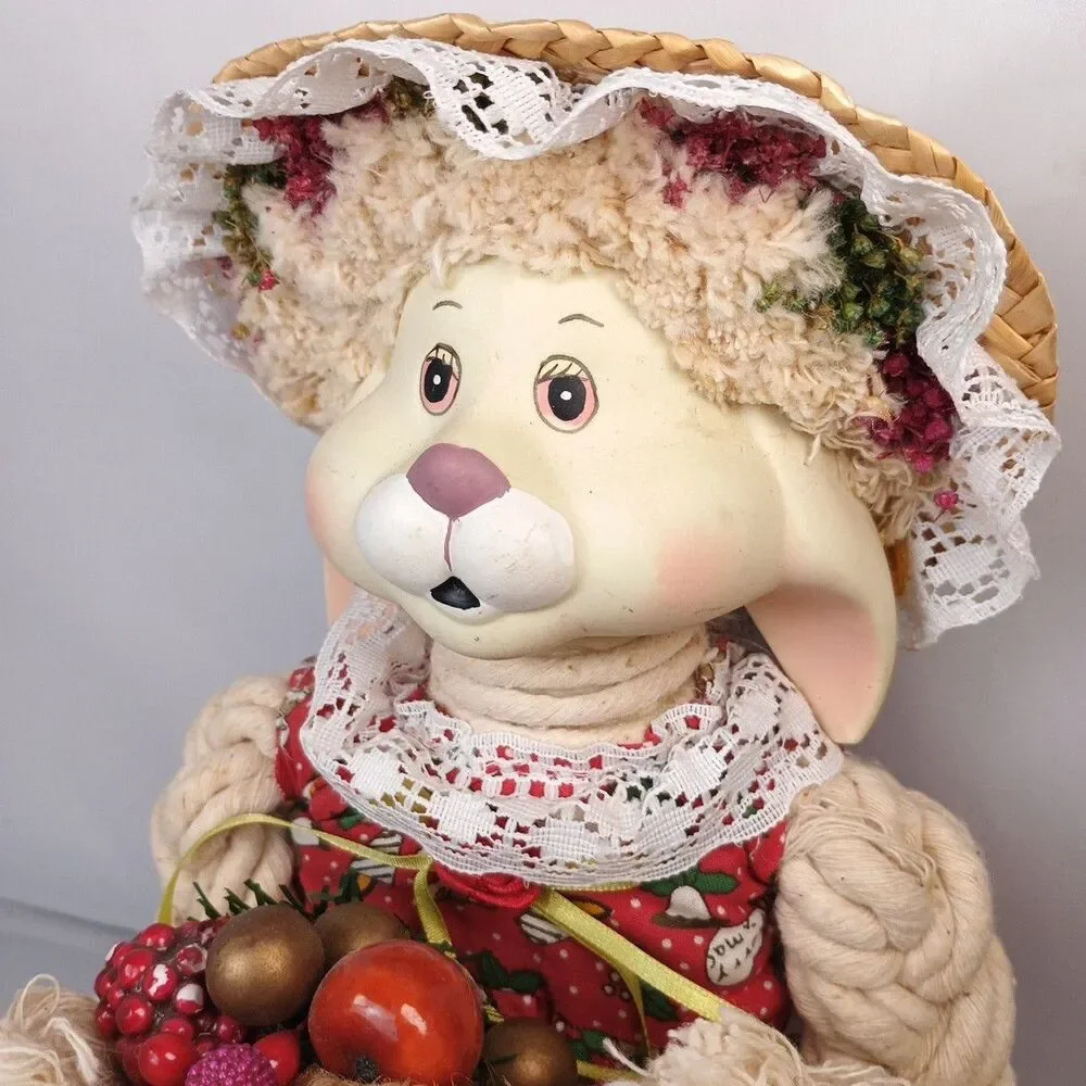 1993 House Of Lloyd Christmas Around The World Flossie The Sitting Bunny W/Box